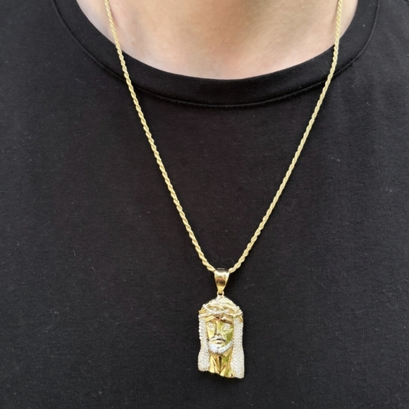 Jesus Piece Outline Hip Hop Pendant - 14k Gold Over Vermeil 925 Sterling Silver - Picture 7 of 7